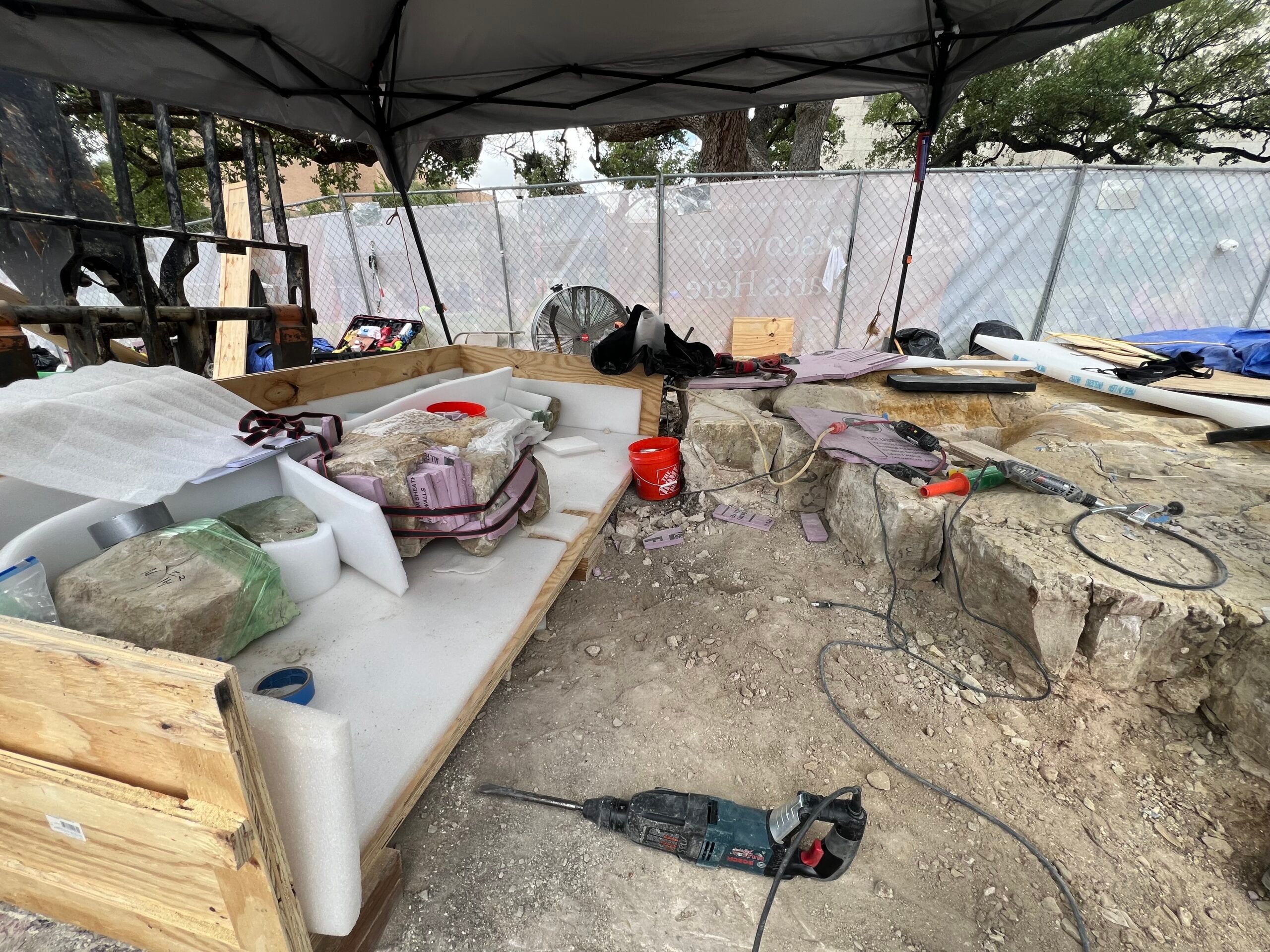 preparing dinosaur trackways for removal and conservation